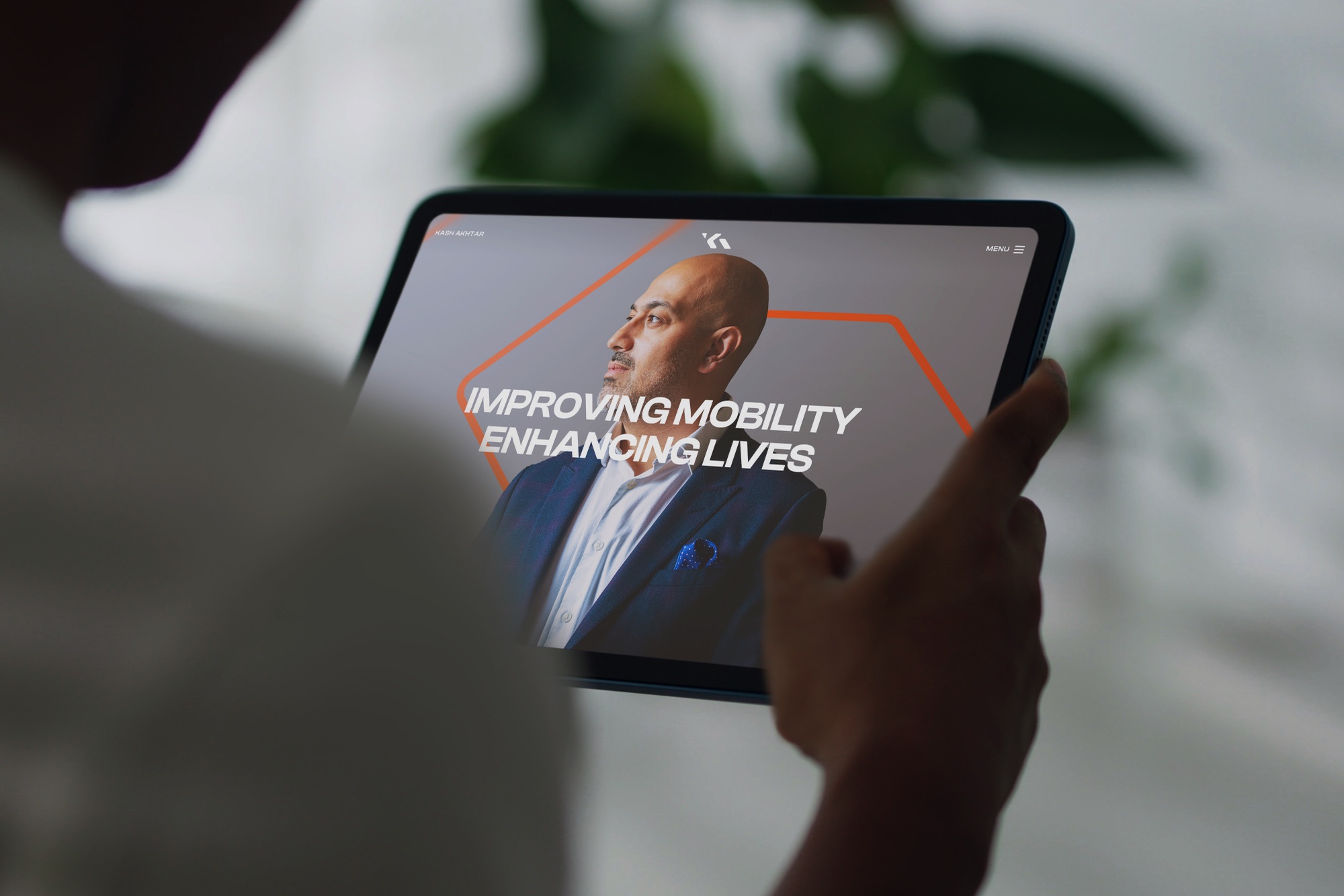 Kash Akhtar — the website on an iPad